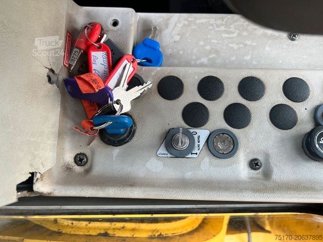 Koparka kołowa LIEBHERR A 900 C ZW Litronic / 18.866h / 2008