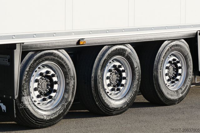 Hladilna polprikolica SCHMITZ CARGOBULL SKO 24/FP 45 cool /V7 / DOPPELSTOCK/DRP/ 1550