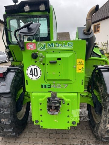 Teleskoparmstapler MERLO TF 42.7-140 Teleskopstapler 7,10m 4,2to >40km/h<
