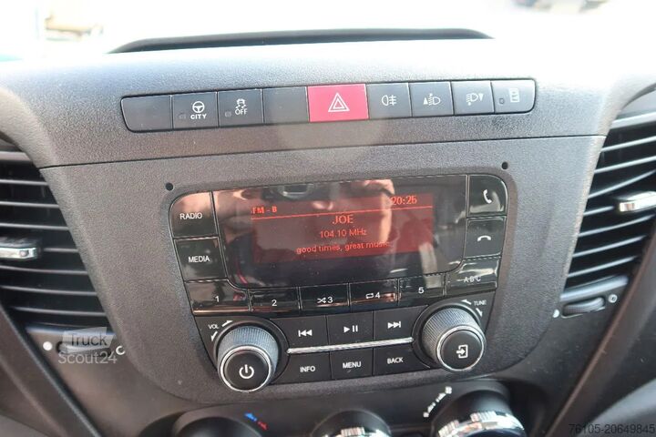 Koffer Iveco Daily 35S16 Bakwagen + Laadklep 750kg