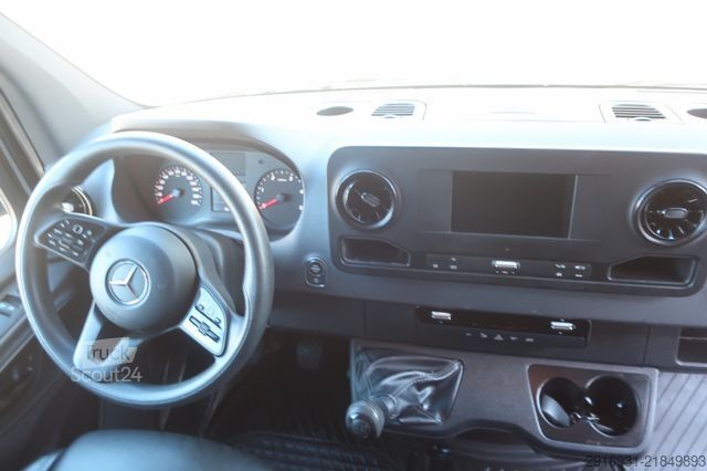 Magas tetős furgon MERCEDES-BENZ Nr.128 Sprinter 319 CDI 1.Hand / MAXI / Klima