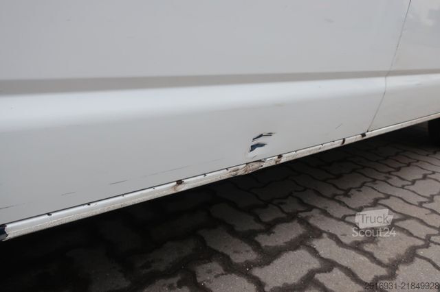Minibus VOLKSWAGEN T5 Transporter Hochdach lang/Rampe/Klima/Nr.268