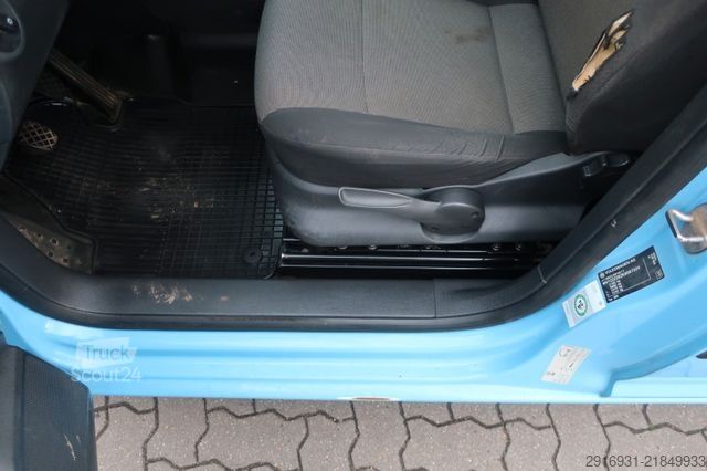 Duba panelată VOLKSWAGEN Caddy 1. Hand / Klima / Tempomat / FN:54