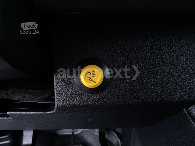 Minibus MERCEDES-BENZ Sprinter 316 Tourer *8-SITZE* AHK 2,8t+KAMERA+NA