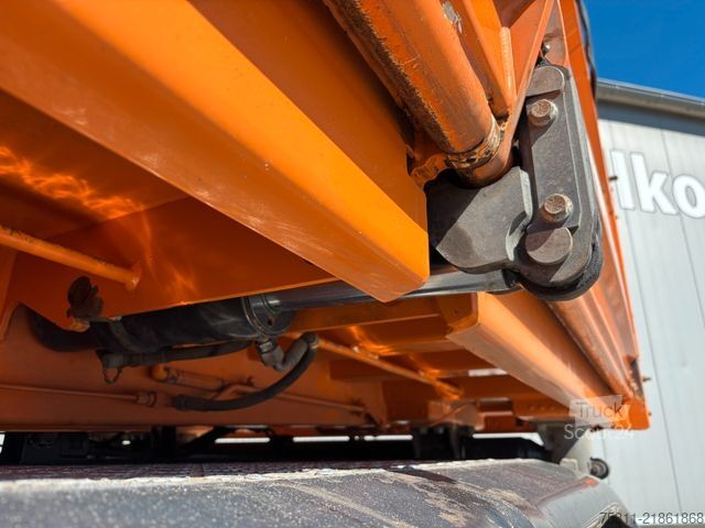 Tre-sidet tipbil MAN TGS 26.500 6x6H MEILLER*3S-Kipper*Bordmatik*Navi
