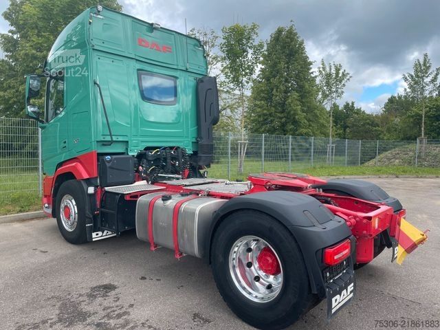 Standardowy ciągnik siodłowy DAF FT XF 530 NGD PXP 4x4