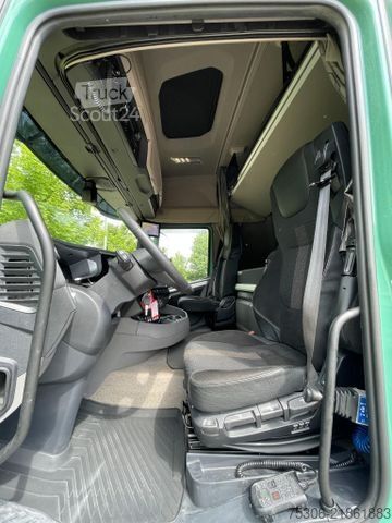 Tracteur routier standard DAF FT XF 530 NGD PXP 4x4