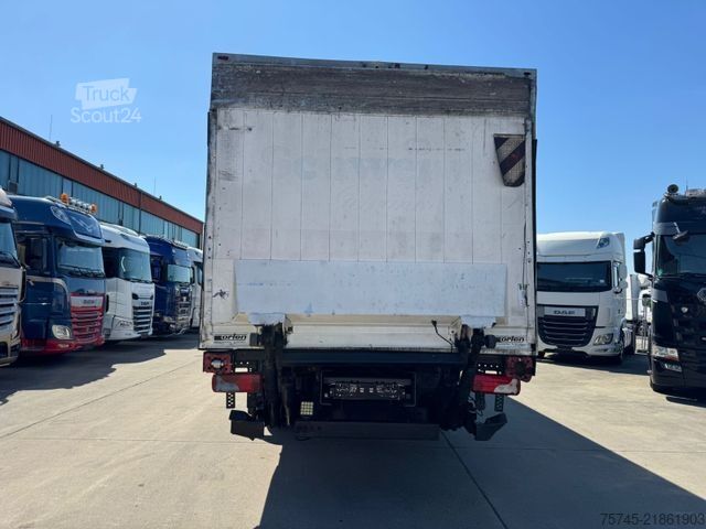 Kühlkoffer-LKW SCANIA P 280 Kühlkoffer mit BÄR Ladebordwand / Kiesling