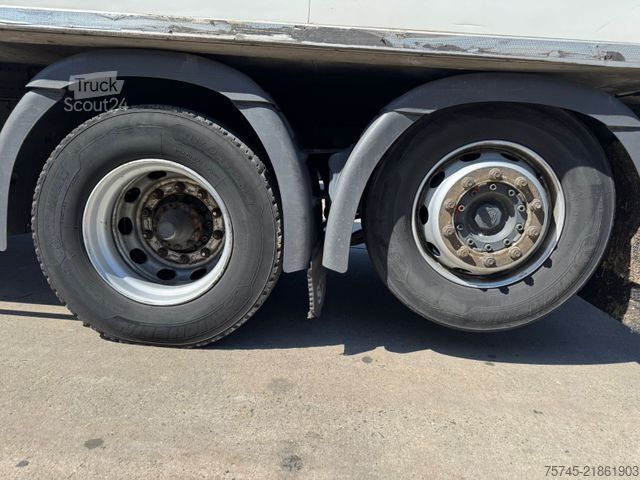 Camion frigorifique SCANIA P 280 Kühlkoffer mit BÄR Ladebordwand / Kiesling
