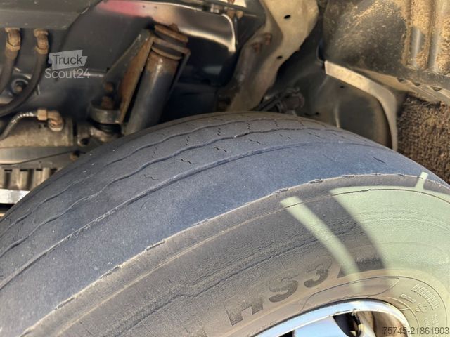 Camion frigorifique SCANIA P 280 Kühlkoffer mit BÄR Ladebordwand / Kiesling