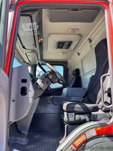 Camion frigorifique SCANIA P 280 Kühlkoffer mit BÄR Ladebordwand / Kiesling