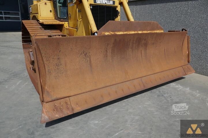 Puskutraktori Caterpillar D6T LGP