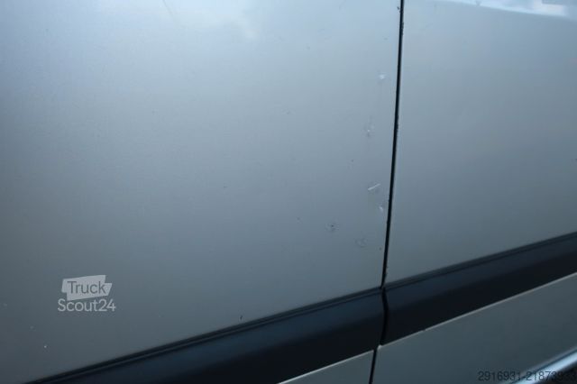 Panelvan MERCEDES-BENZ Vito111 CDI lang/ Werkstatt / SHZ / Klima FN:247