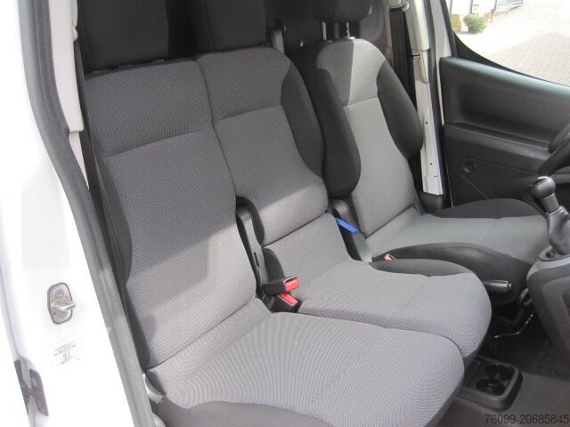 Dube special transformate Peugeot Partner HDI Hygieneausbau 3-Sitzer M+S