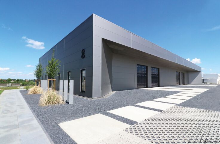 Varasto Hallenbau in Systembauweise Lagerhalle