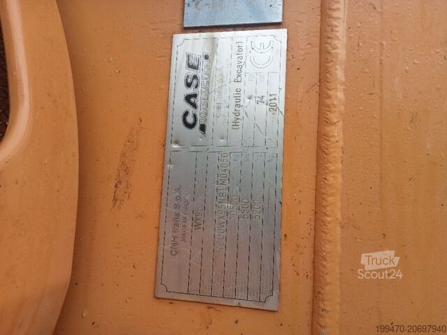 Mobiele graafmachine Case WX95 with 4 excavator buckets and forks