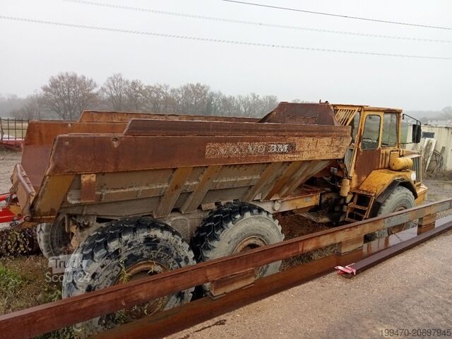 Caminhão basculante articulado Volvo 5350
