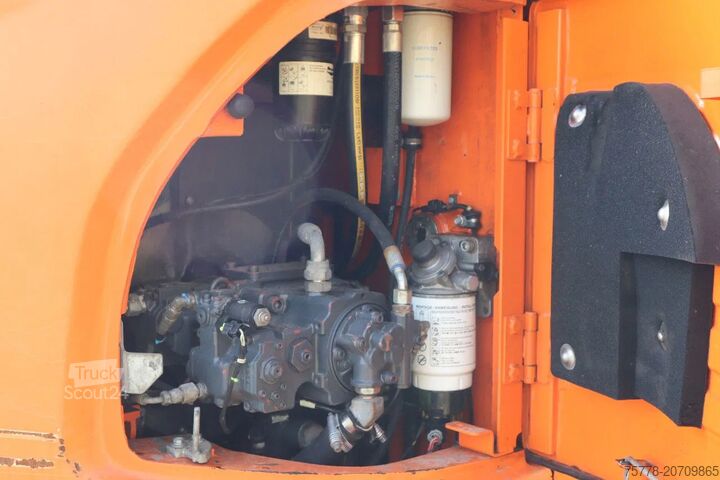 Pelle sur chenilles Doosan DX140LCR-3 | DX 140 LCR-3 | TILT ROTATOR | BUCK...