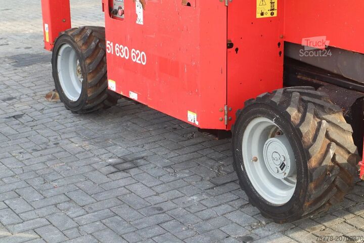 Elevador de tijera Manitou 120 SC -2 | 12 METER | 454 KG