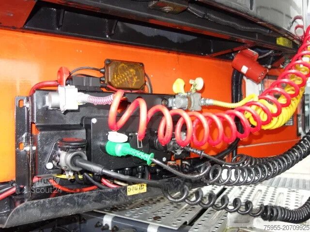 Kühl-/Tiefkühltransport Chereau 3 AXEL,2 ASSENGESTUURD,1 LIFTAS,APK GEKEURD