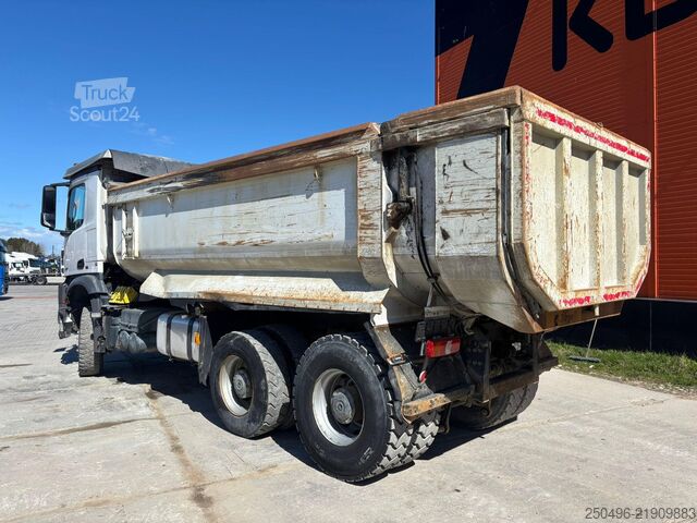 Benne Mercedes-Benz Arocs 3363 6x4 FULL STEEL / DRUM BRAKES / BOX L...