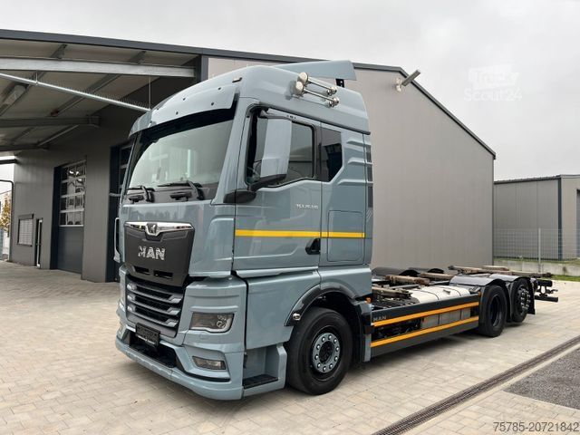 Автомобиль с заменяемым кузовом MAN 26.510