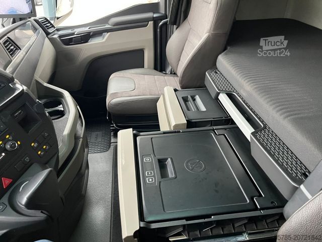 Автомобиль с заменяемым кузовом MAN 26.510