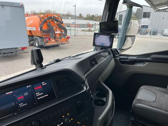 Автомобиль с заменяемым кузовом MAN 26.510