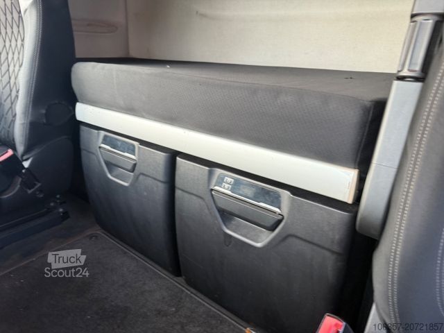 Standard tractor unit IVECO Stralis S-WAY AS440S48T/P Standklima Retarder