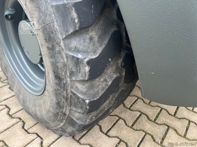 Încărcător pe roți LIEBHERR 506 C Radlader 4x4 Schaufel Schnellwechsler