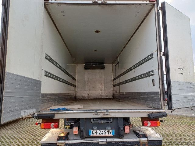 Hűtős teherautó IVECO EUROCARGO ML120E18 - Mot. Dif.