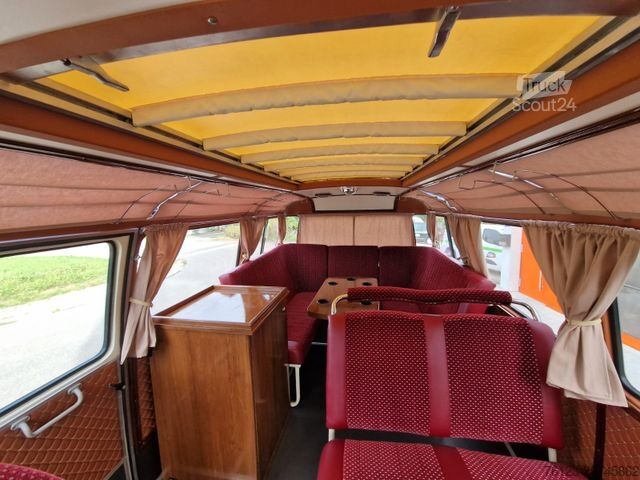 Minibüs MERCEDES-BENZ Vorgänger Sprinter O 319 Samba mit Faltdach AC