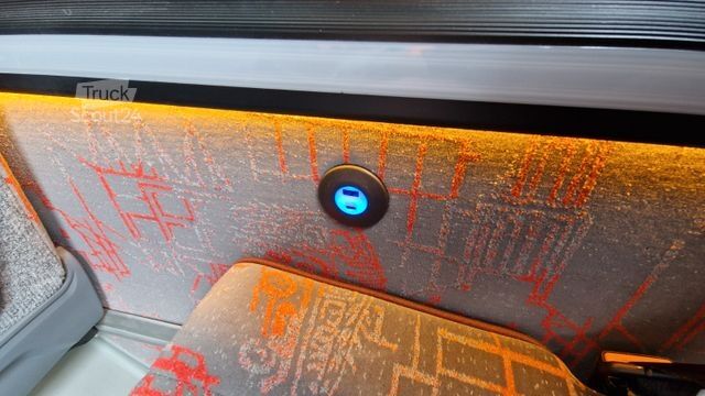 Kleinbus MERCEDES-BENZ Sprinter 415 ,19 SS Sonderpreis in Stock