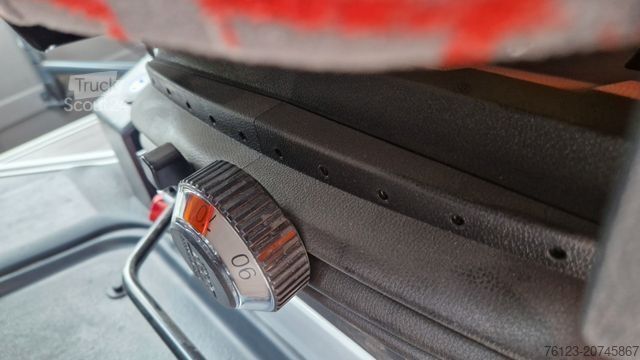 Kleinbus MERCEDES-BENZ Sprinter 415 ,19 SS Sonderpreis in Stock