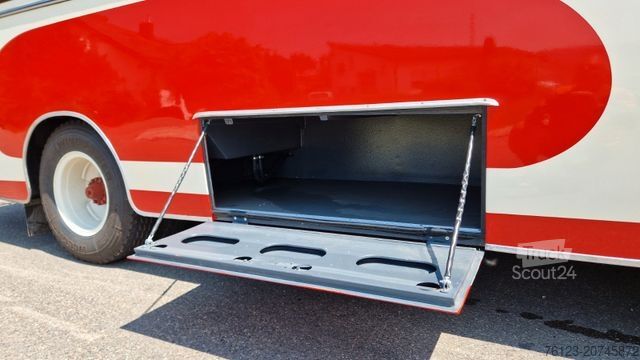 Turistbus SETRA Kässbohrer  Setra S 6, S 9 Oldtimerbus Oldi