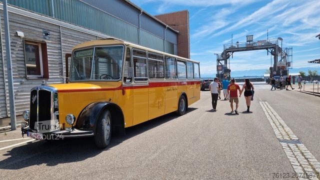 Touringcar VOLVO Paket 1 x Saurer L4C + Volvo B 10