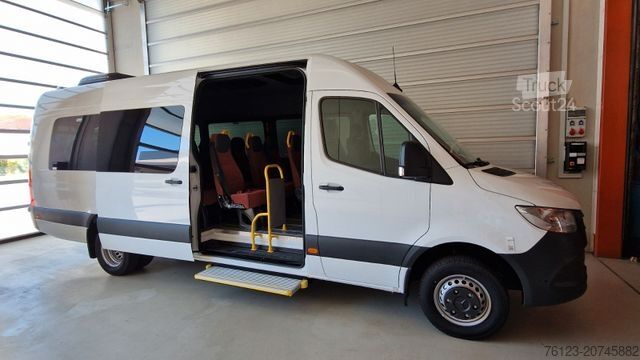 Kleinbus MERCEDES-BENZ Sprinter Lord Light 22 Sitzer 3 x Lagerfahrzeug