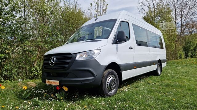 Kleinbus MERCEDES-BENZ Sprinter Lord Light 22 Sitzer 3 x Lagerfahrzeug