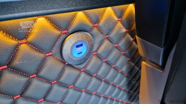 Kleinbus MERCEDES-BENZ Sprinter 315 Tourer 9 SS  VIP Systemboden Stock