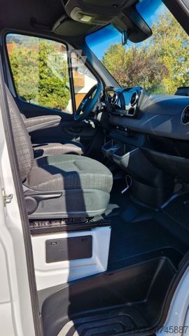 Kleinbus MERCEDES-BENZ Sprinter 315 Tourer 9 SS VIP Systemboden Stock