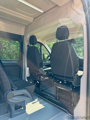 Minibus FIAT Opel Movano und Ducato Flexiboden 6 Schienen