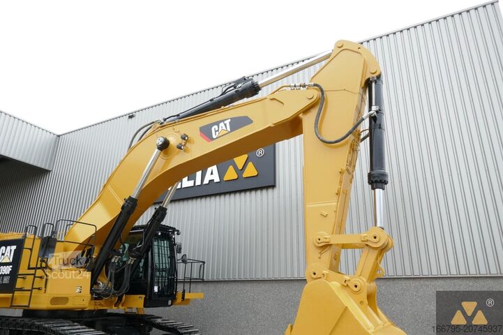 Rupsgraafmachine Caterpillar 390F LME