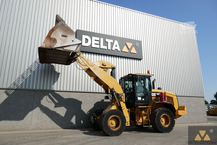 încărcător pe roți Caterpillar 938M