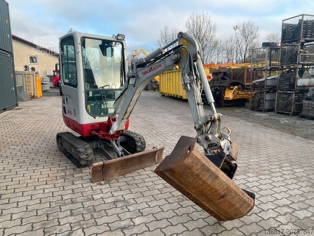 Miniekskavators TAKEUCHI TB 216 Powertilt Lehnhoff HS01 3+4 Steuerkreis