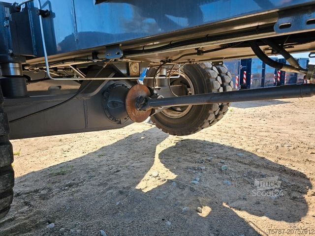 Riteņu ekskavators FUCHS mobiler Ladekran 380/390MHL mit augeräten