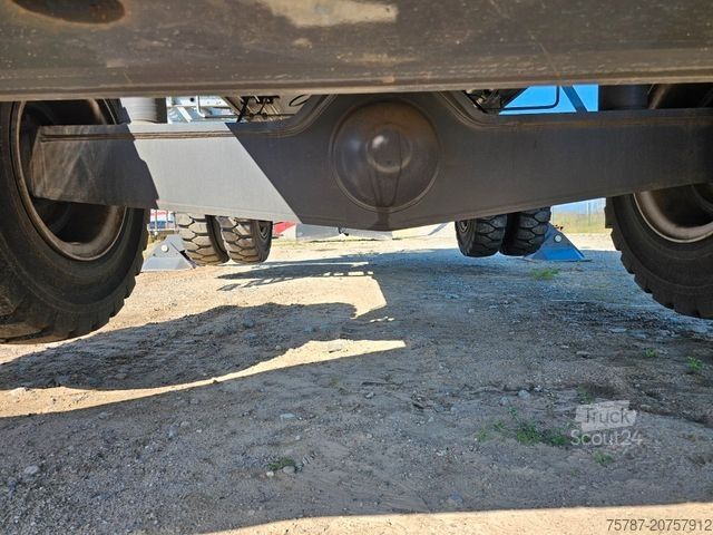 Riteņu ekskavators FUCHS mobiler Ladekran 380/390MHL mit augeräten