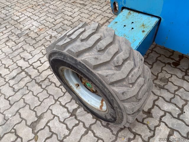 Darba platforma GENIE S45 / 4x4 Diesel / 15.7 Meter / 2015 BJ