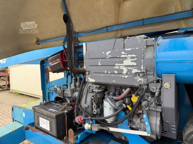 Darba platforma GENIE S45 / 4x4 Diesel / 15.7 Meter / 2015 BJ