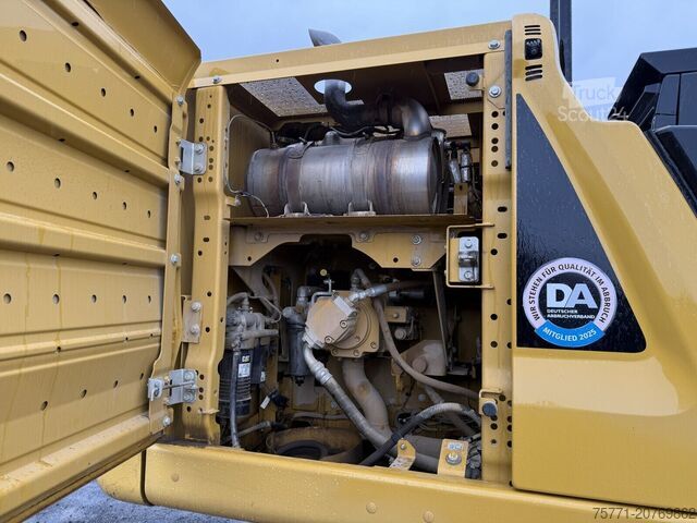 Gravemaskine på larvefødder Caterpillar 320 KOPARKA GĄSIENICOWA