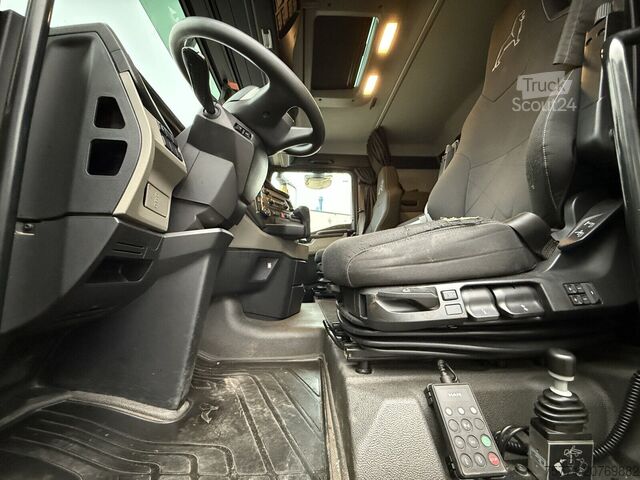 MAN TGX 18.470 4x4H EURO6 CIĄGNIK SIODŁOWY Z HYDRAULIKĄ WYWROTU MAN TGX 18.470 4x4H EURO6 CIĄGNIK SIODŁOWY Z HYDRAU...